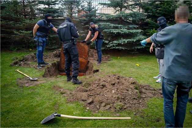 Prokurator Dolnośląskiego pionu PZ PK kolejnym trzem osobom przedstawił zarzuty usiłowania wymuszenia rozbójniczego kwoty 2 milionów złotych